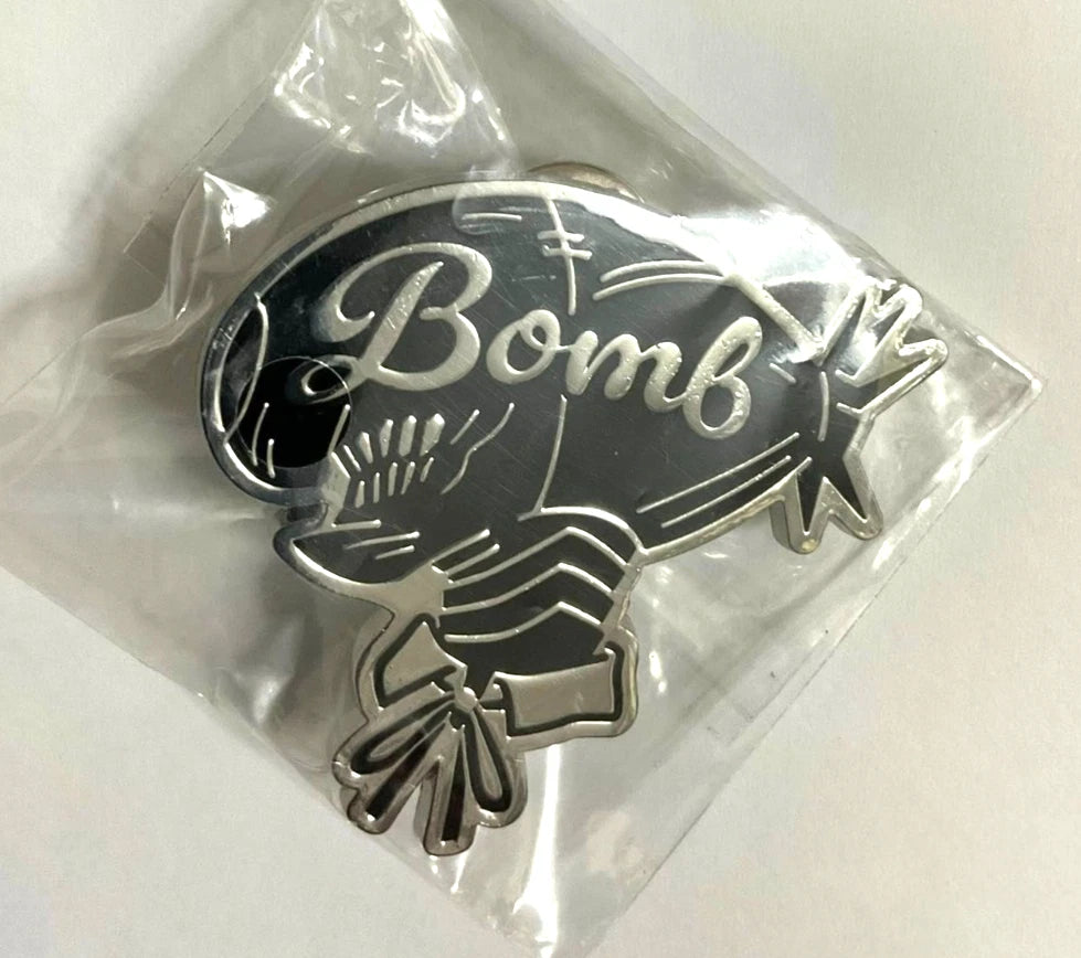 Chainsaw Movie Reze Arc Motif Design Pins Button Badge Bomb 40x40mm